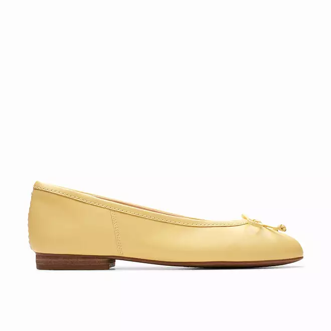 Clarks Fawna Lily Yellow Pumps