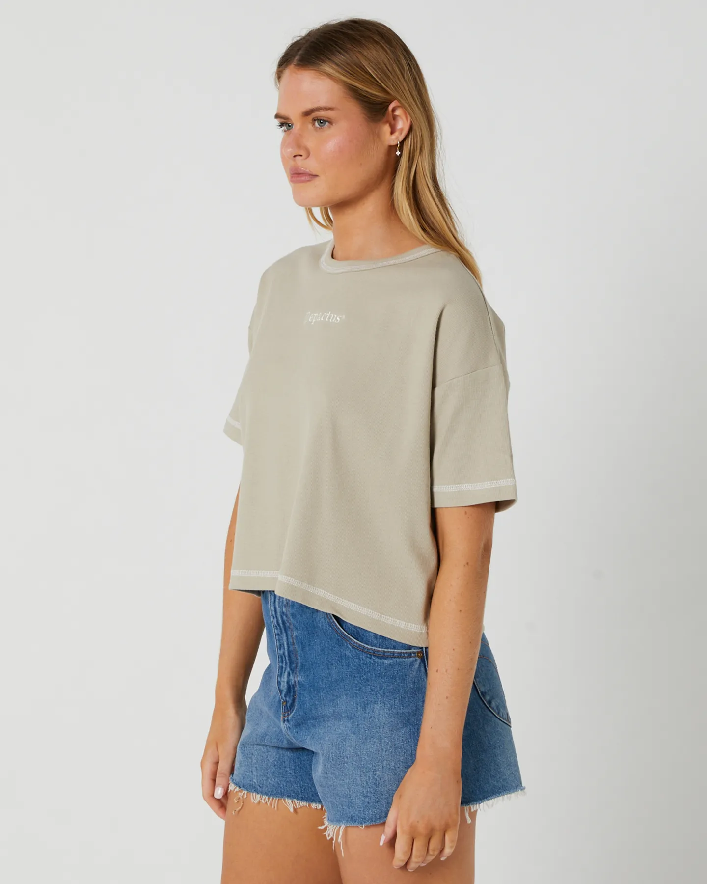 Depactus Bob Boxy Cover Stitch Cropped Tee Taupe - Taupe | SurfStitch