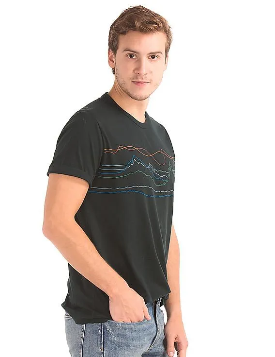 GAP Men Black Linear Mountain Graphic Tee