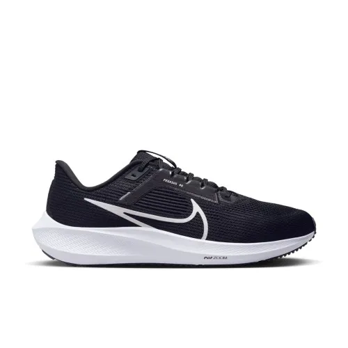 Nike Air Zoom Pegasus 40 Black / White - Iron Grey  A springy ride for any run, the Peg’s familiar, just-for-you feel returns to