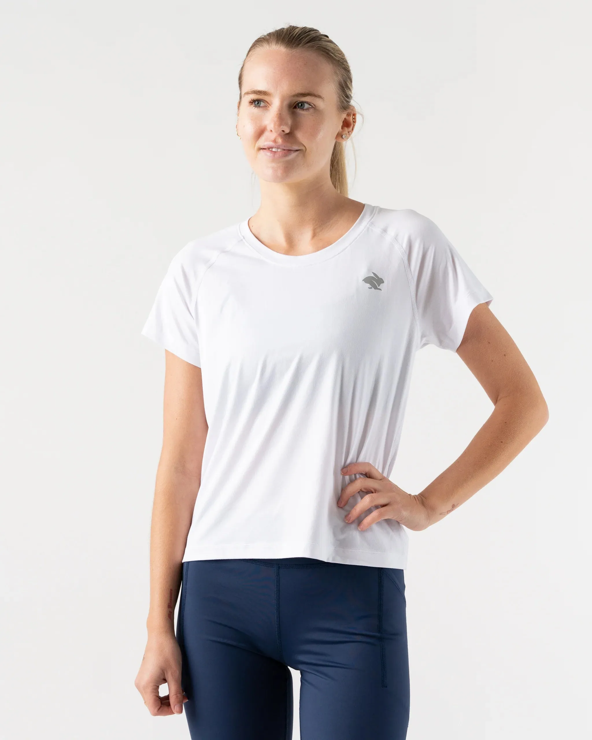 rabbit | EZ Tee Cropped | Women's | White