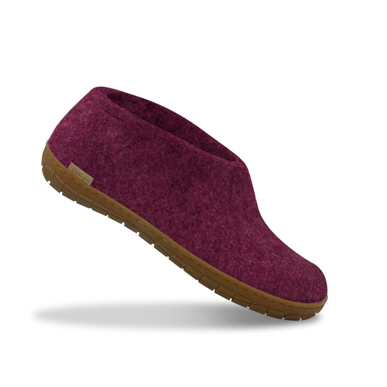 Shoe with natural rubber sole - honey - Cranberry