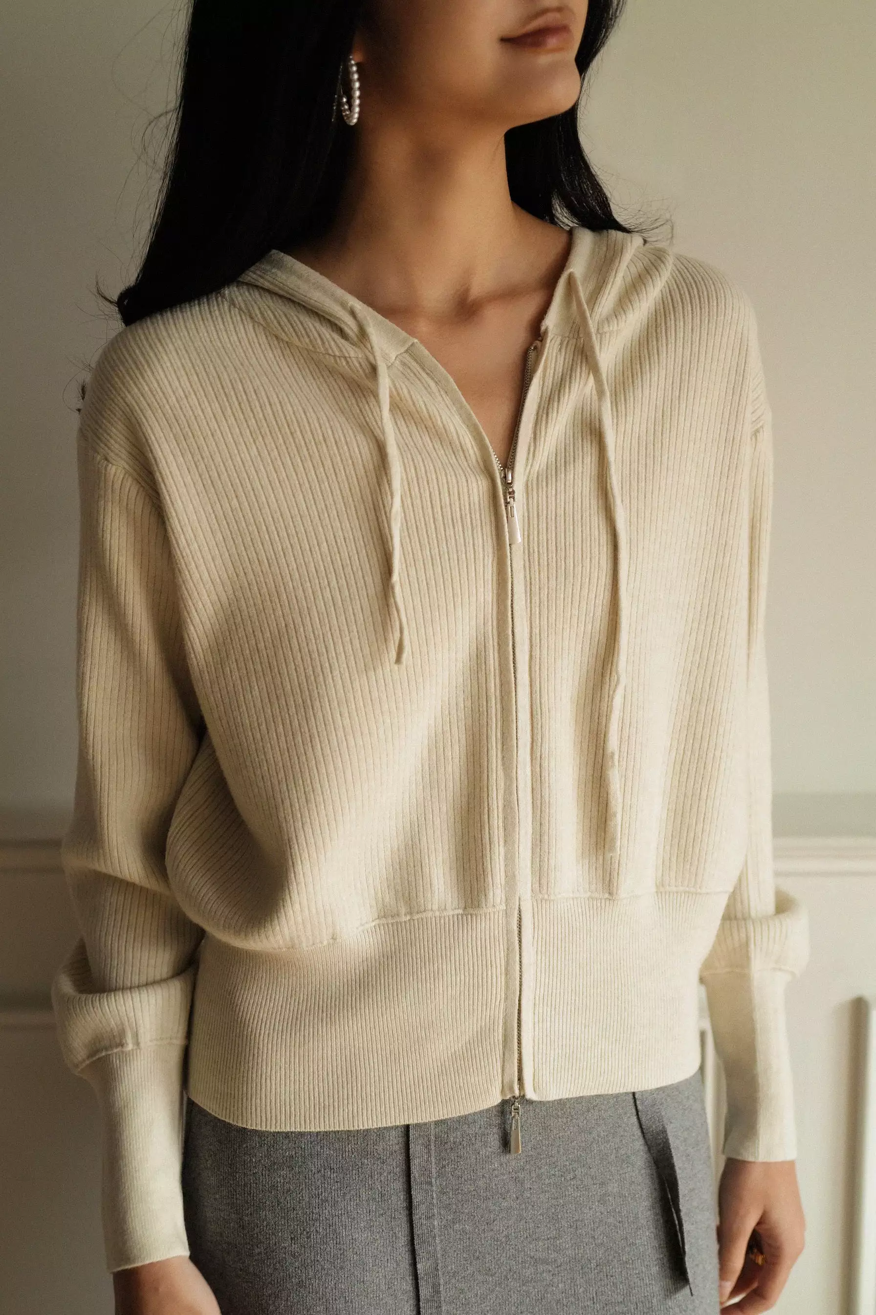 The last push knit hoodie in beige