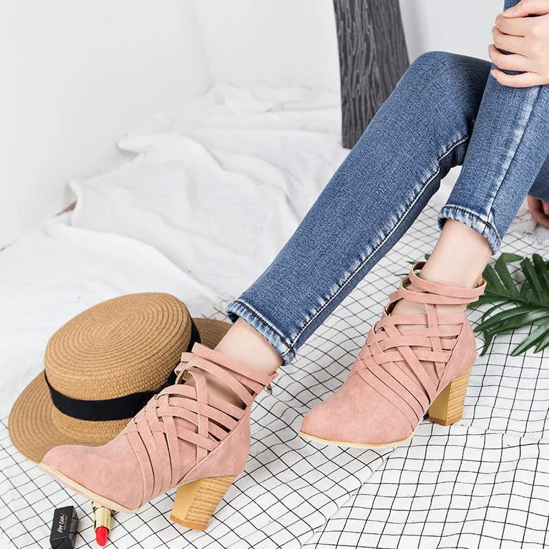 Thick Heel Hollow Short Boots